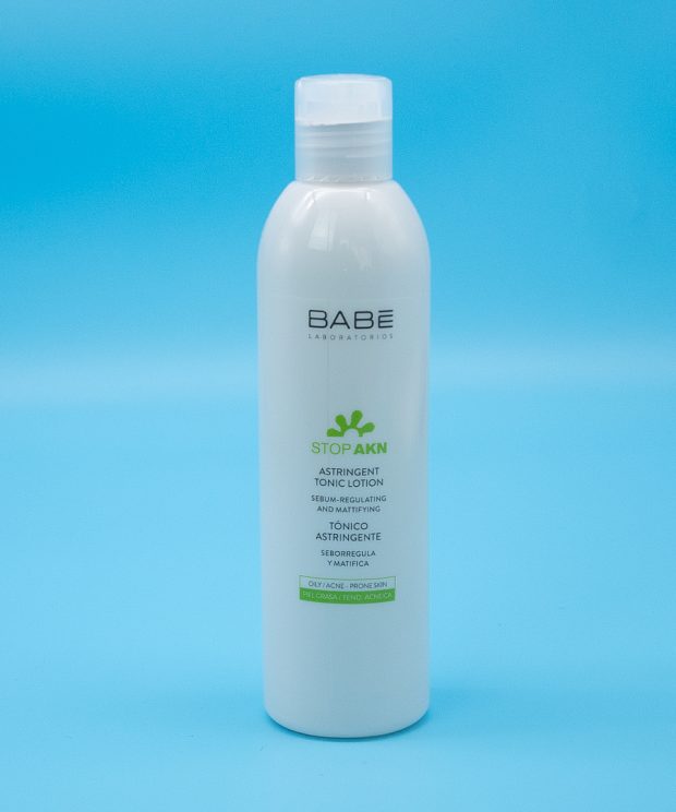Тонік з ефектом звуження пор Babe Laboratorios Stop AKN