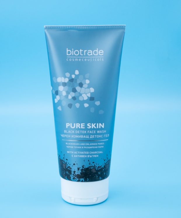 Купити чорний детокс-гель для вмивання Biotrade Pure Skin Black Detox (Біотрейд Пур Скін Блек Детокс) 200 мл?